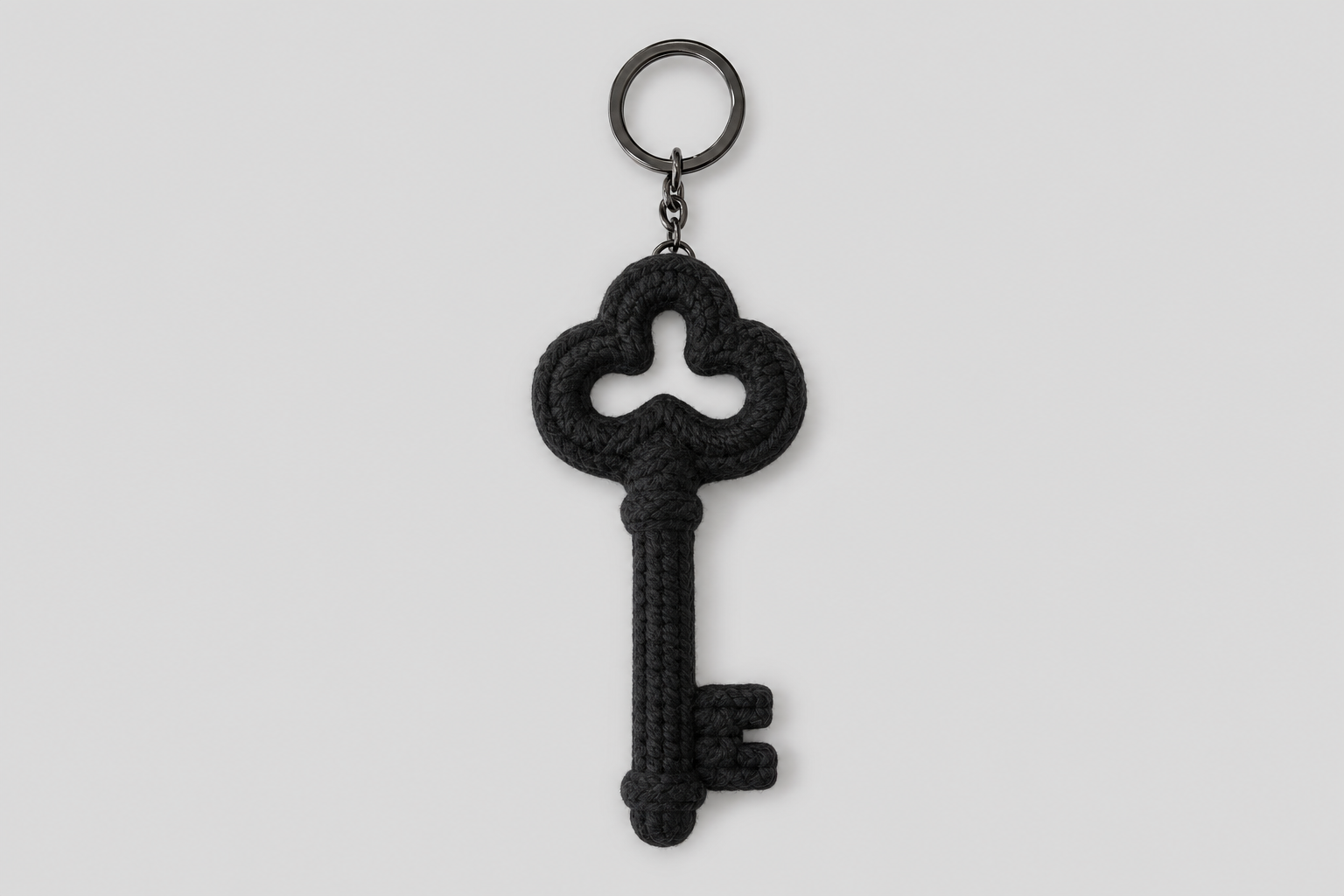 Slate Studio Charm Key Black